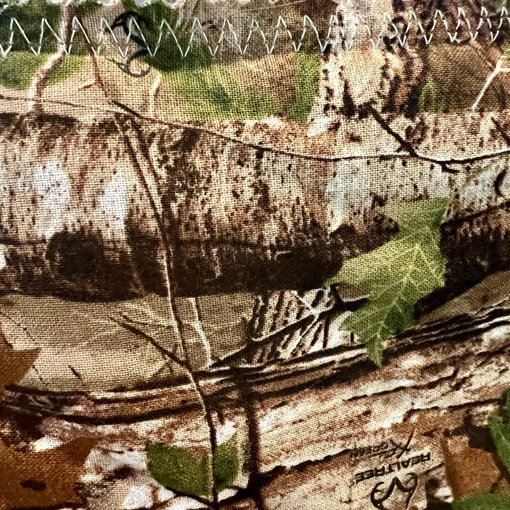 Small Camouflage Patterned pet crate pad. NWT